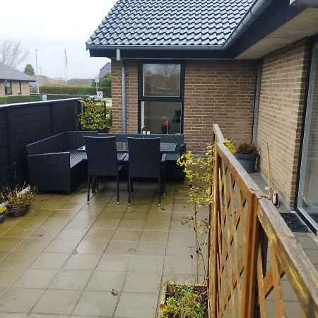 Tarp Byvej 83e * Esbjerg